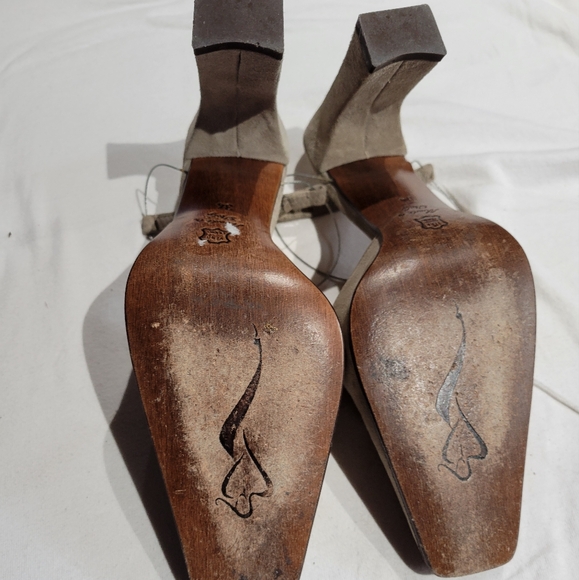 Taupe Beige Suede Wire Ankle Straps. SIZE 4 - Picture 7 of 7